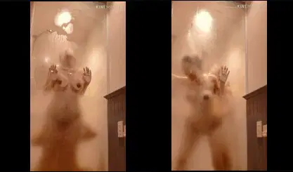 Chơi em trong phòng tắm